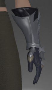 Augmented Shire Pathfinder's Gauntlets front.png