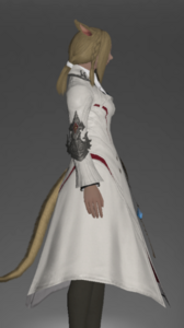 Augmented Shire Preceptor's Coat right side.png