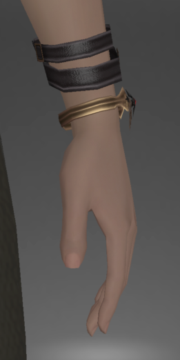 File:Manalis Wristband of Aiming front.png