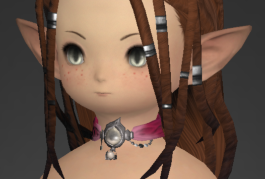 File:Platinum Scarf of Fending.png