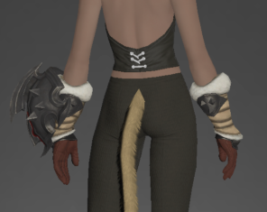 Fighter's Gauntlets rear.png