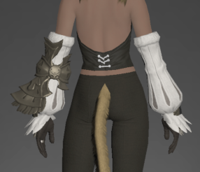Owlliege Armguards rear.png