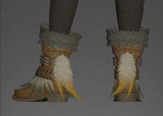 Fur-lined Saurian Boots rear.png