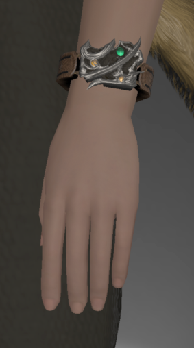 File:Ravel Keeper's Bracelet of Aiming side.png