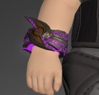File:Vanguard Bracers 1.png