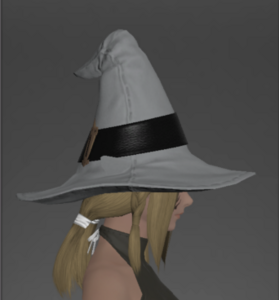 Vanya Hat of Casting right side.png
