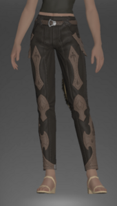 Qarn Breeches of Magic front.png