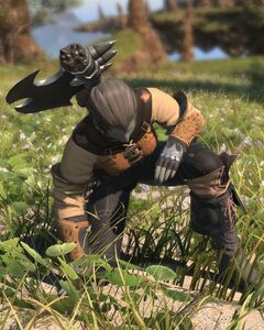 Wounded Treasure Hunter (Female)