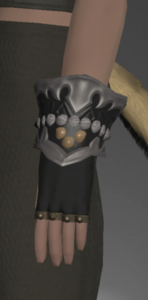 Diabolic Halfgloves of Aiming side.png