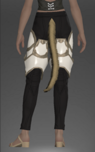 Tarnished Legs of the White Night rear.png