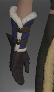 Halonic Friar's Gloves rear.png
