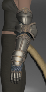 Wolf Gauntlets side.png