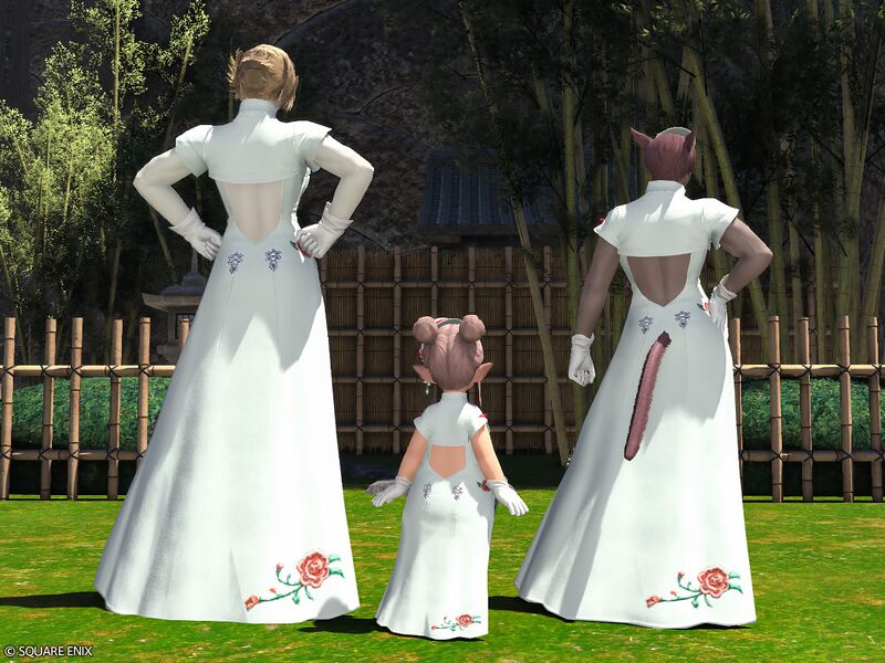 File:Far Eastern Socialite's Attire3.jpg