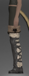 Amateur's Thighboots side.png