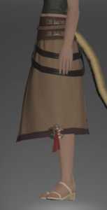 Arhat Hakama of Aiming left side.png