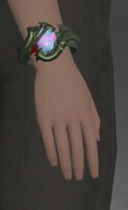 Valkyrie's Bracelet of Aiming side.png