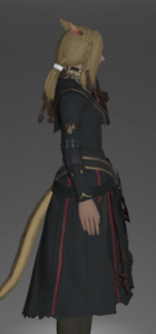 Prototype Midan Coat of Aiming right side.png