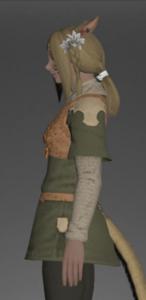 Serpent Private's Tunic left side.png