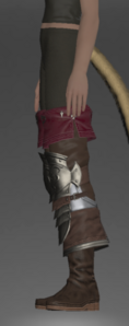 Ivalician Lancer's Thighboots side.png