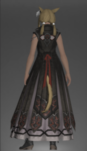 Common Makai Moon Guide's Gown rear.png