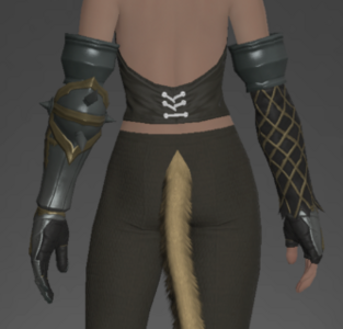 Gordian Gauntlets of Maiming rear.png